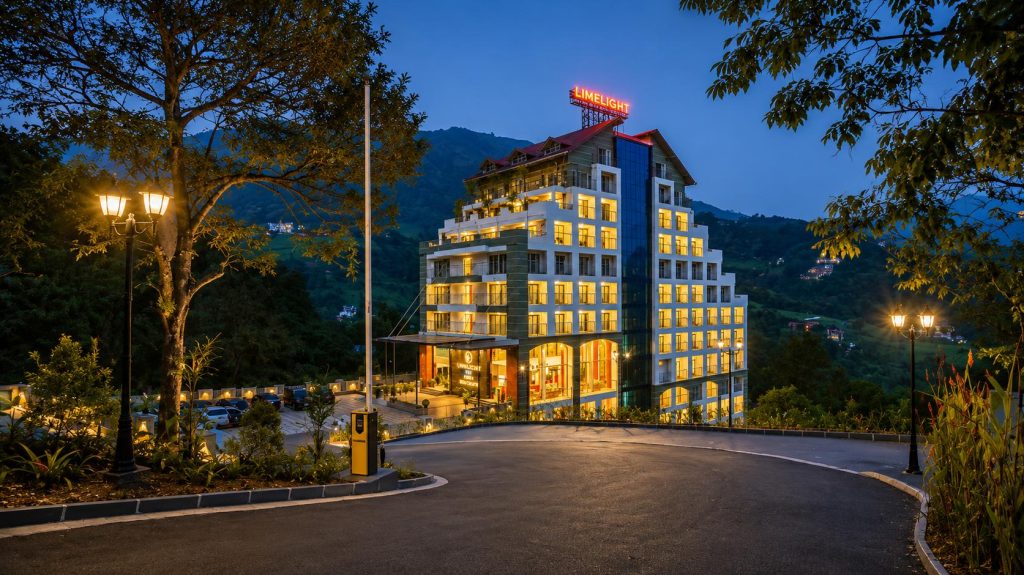 Golden Munnar Palace