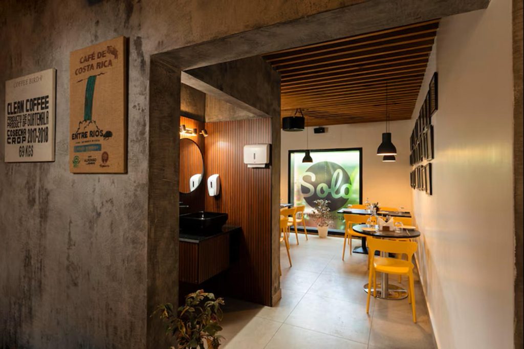 Solo Inn Aspect 4